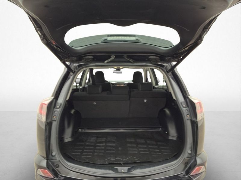 Toyota RAV4 bild 25