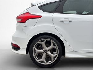 Ford Focus bild 23