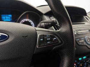 Ford Focus bild 12