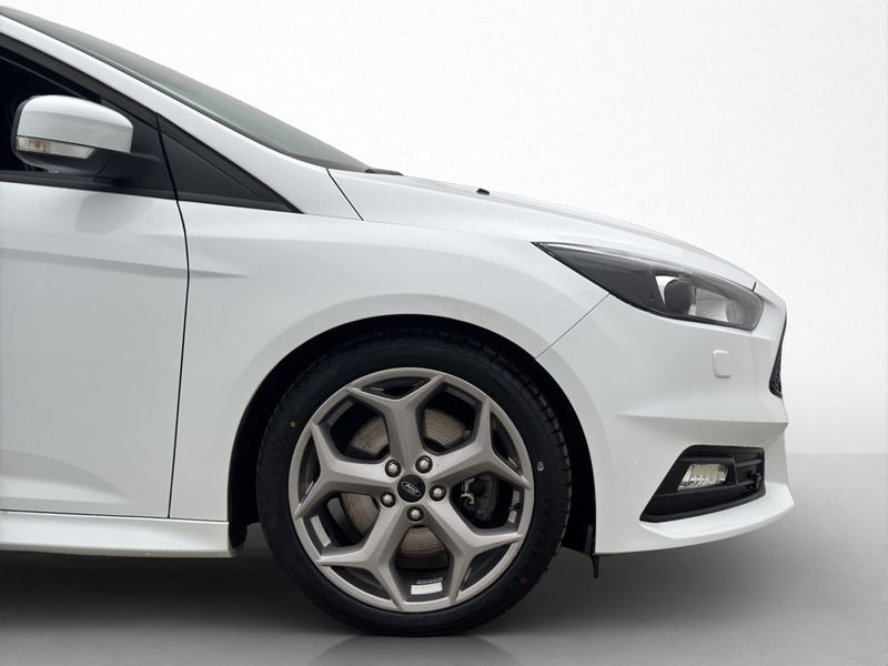 Ford Focus bild 24