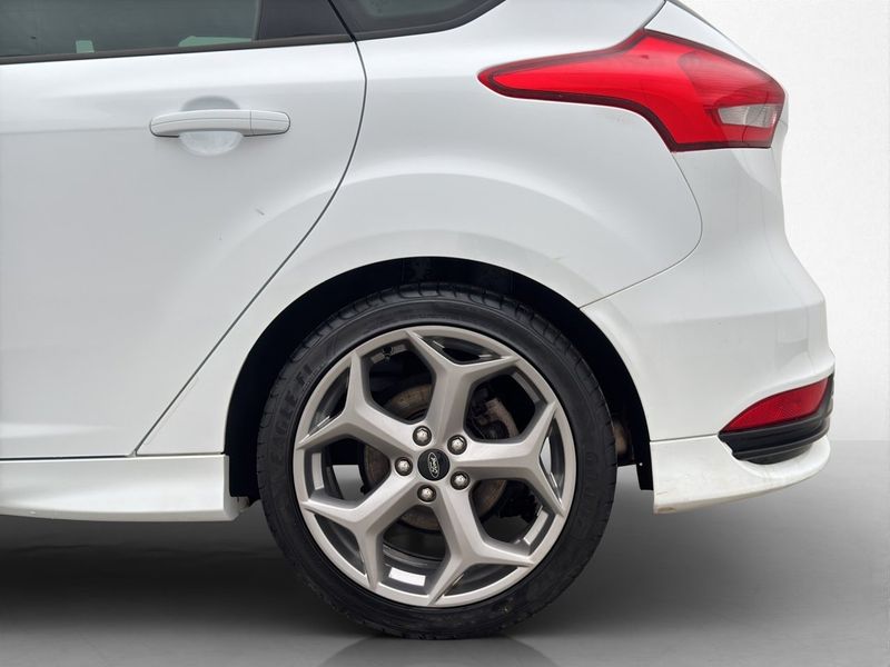 Ford Focus bild 22