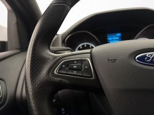 Ford Focus bild 11