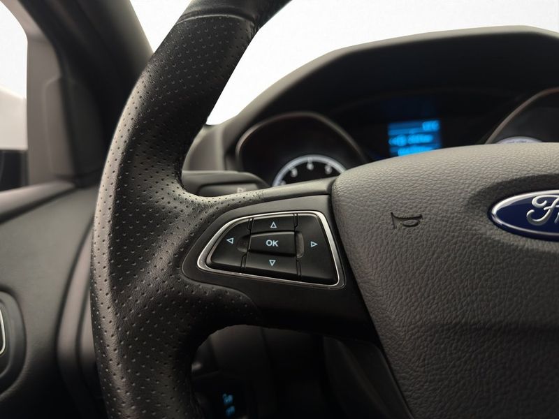 Ford Focus bild 11