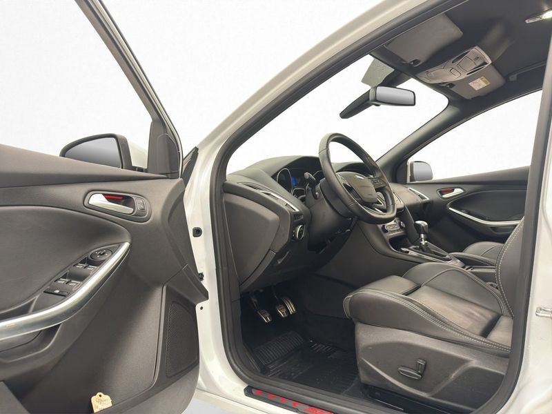 Ford Focus bild 8