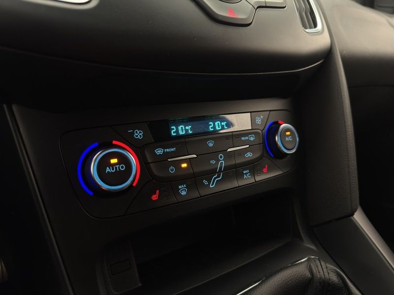 Ford Focus bild 16