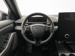 Ford Mustang Mach-E bild 26