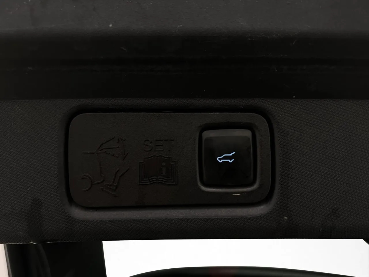 Vehicle image 29