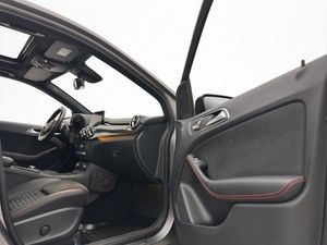 Mercedes B200 bild 29