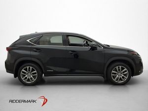 Lexus NX bild 9