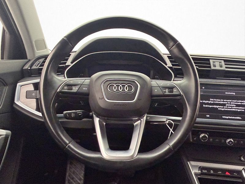 Audi Q3 bild 14