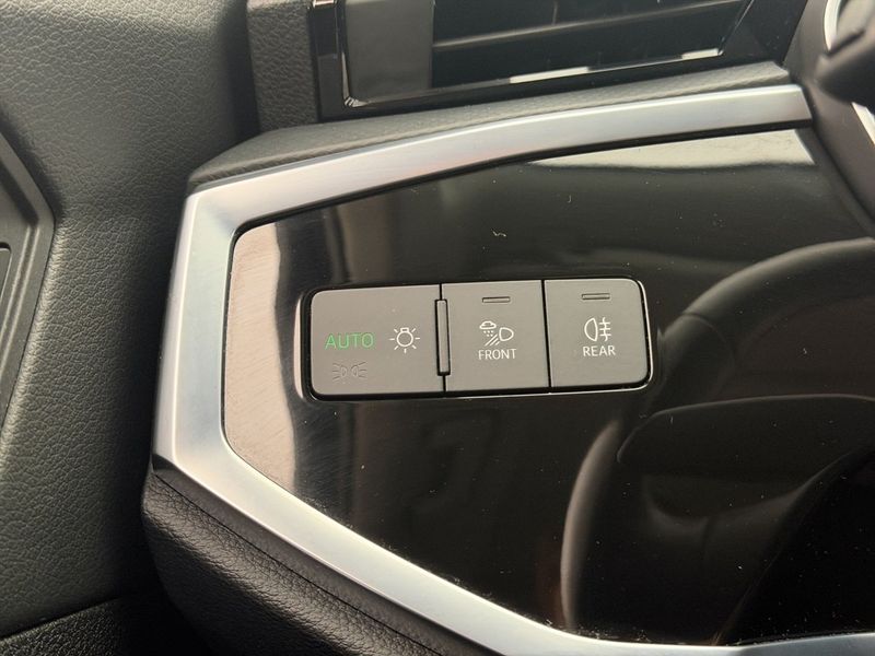 Audi Q3 bild 15