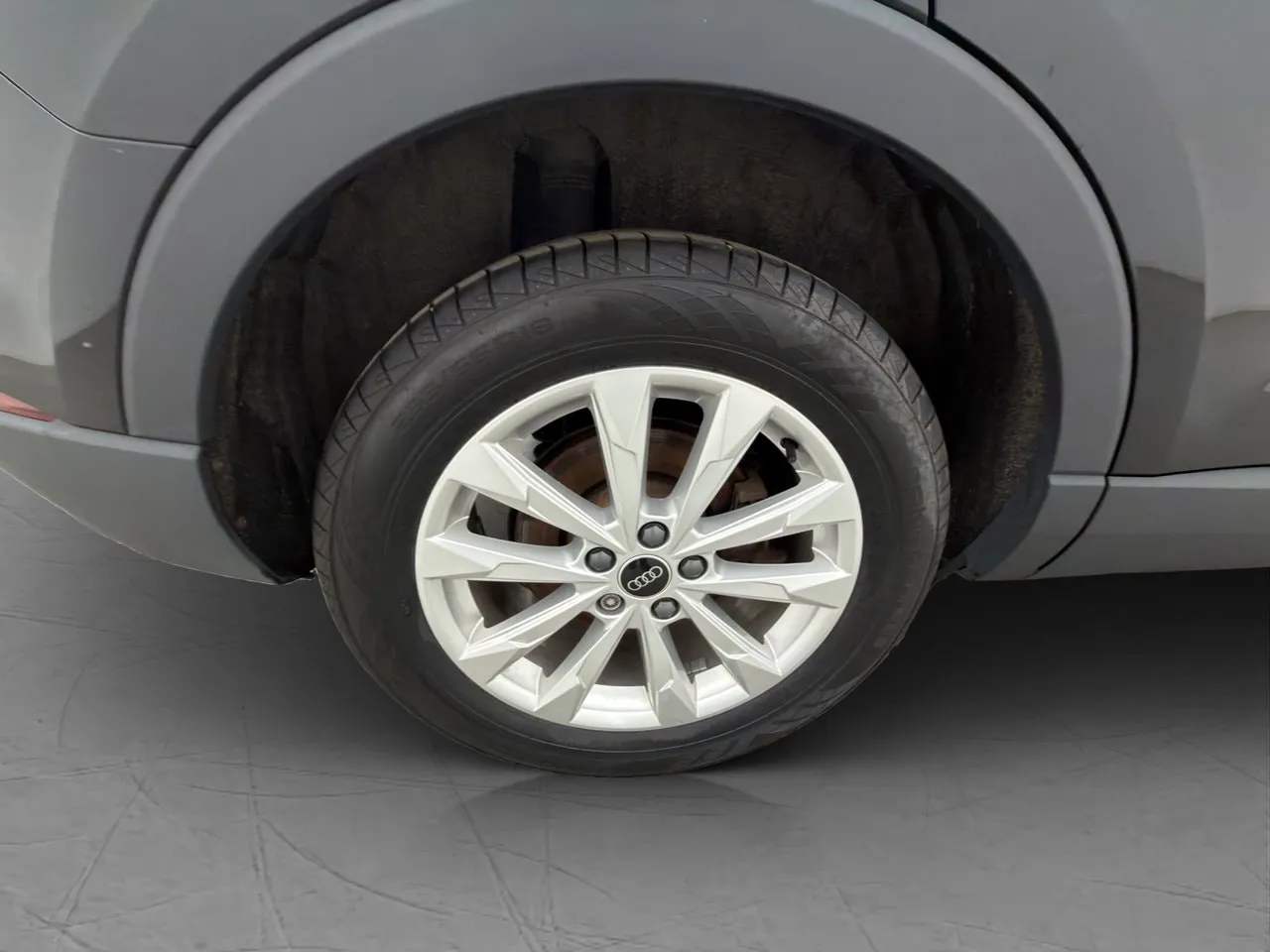 Vehicle image 31