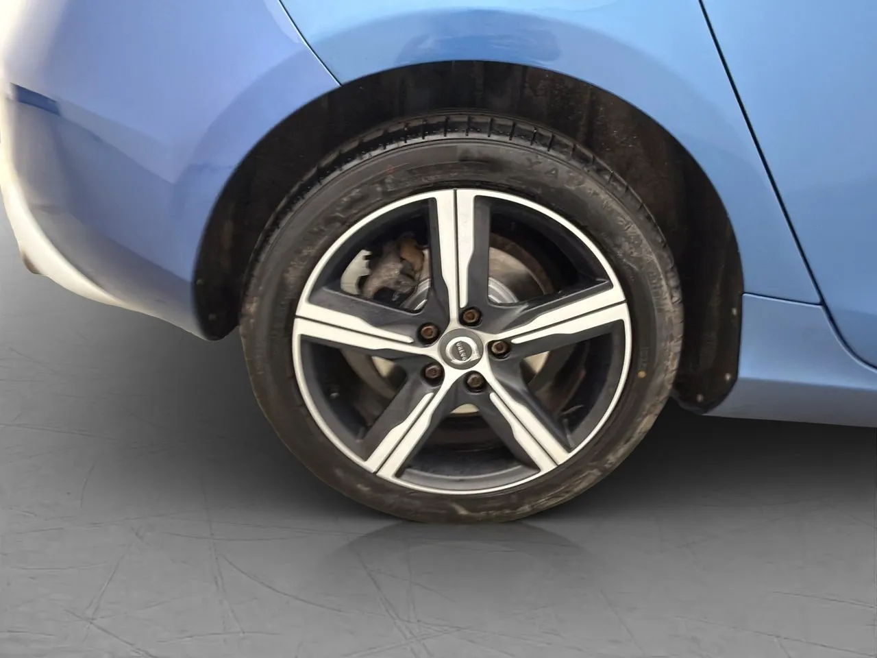 Vehicle image 31