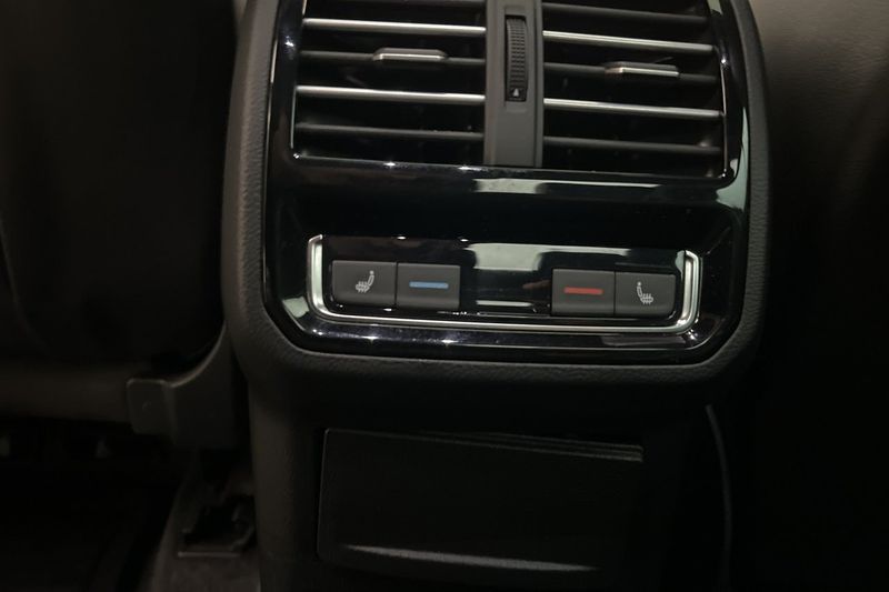 Volkswagen Passat bild 26