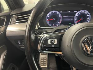 Volkswagen Passat bild 15