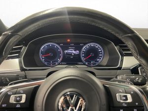 Volkswagen Passat bild 16