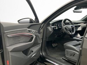 Audi Q8 e-tron bild 9