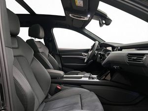 Audi Q8 e-tron bild 24