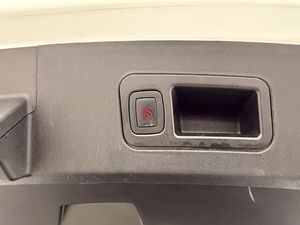Tesla Model S bild 31