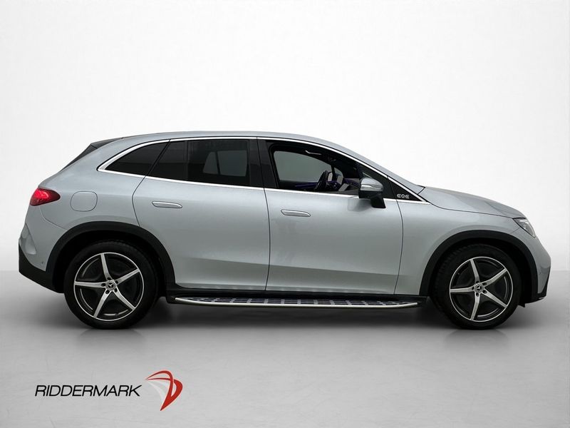 Mercedes EQE43 SUV bild 9