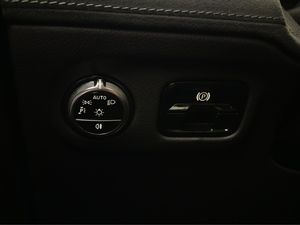 Mercedes EQE43 SUV bild 35