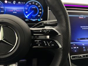 Mercedes EQE43 SUV bild 33