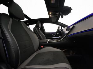 Mercedes EQE43 SUV bild 28