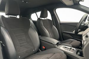 BMW 120 bild 19
