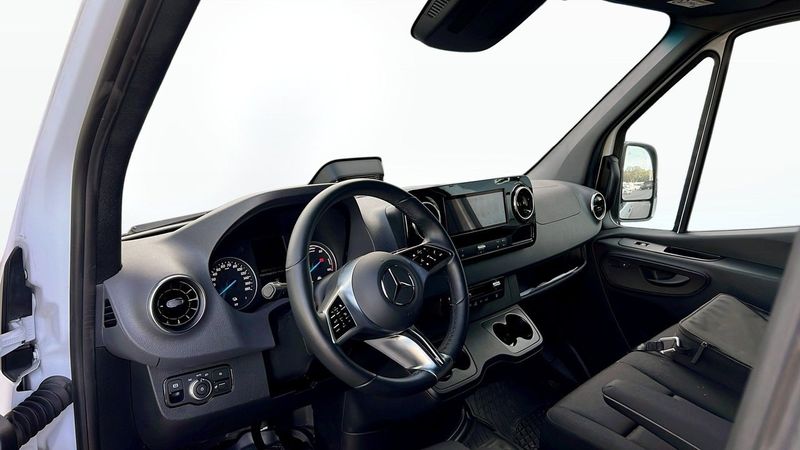 Mercedes Sprinter bild 7