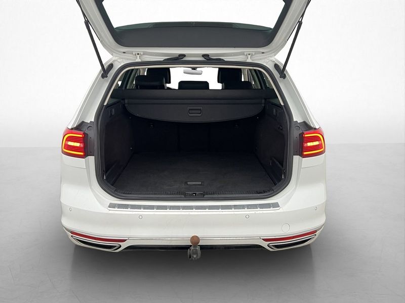Volkswagen Passat bild 26