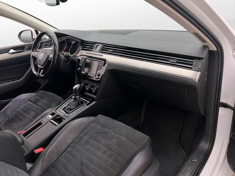 Volkswagen Passat bild 23