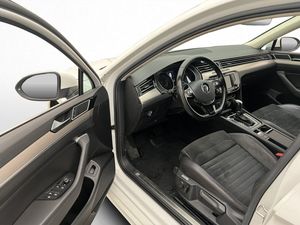 Volkswagen Passat bild 9