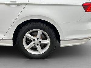 Volkswagen Passat bild 28