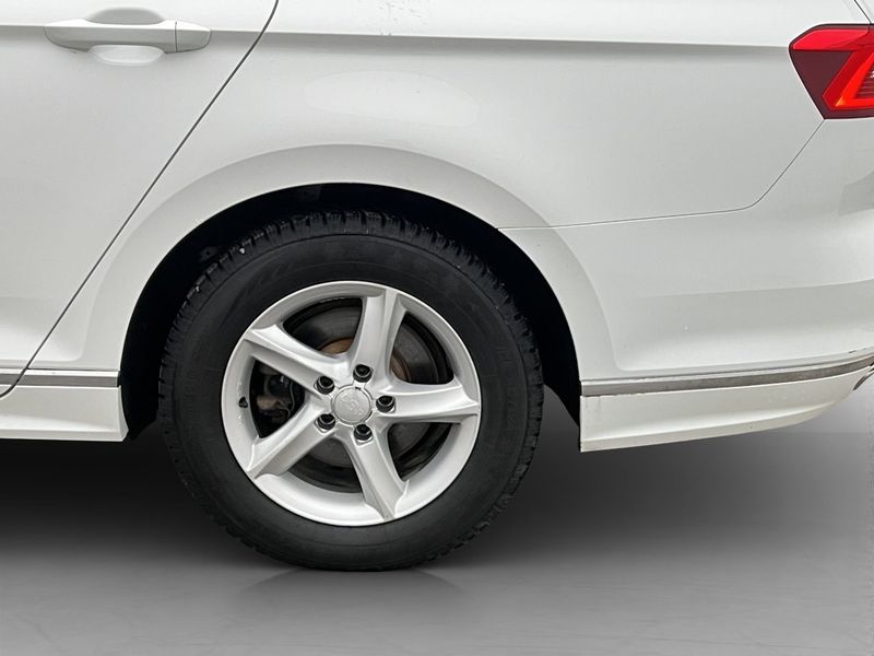 Volkswagen Passat bild 28