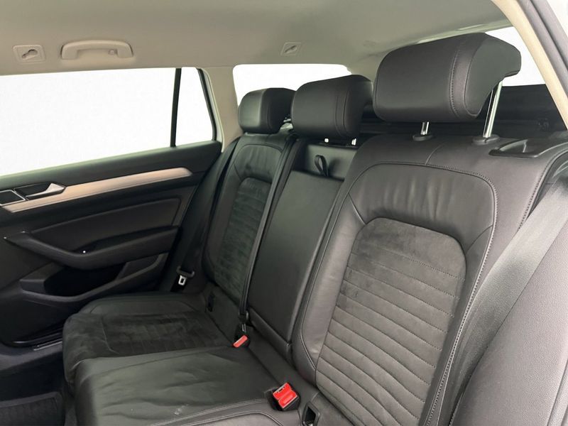 Volkswagen Passat bild 24