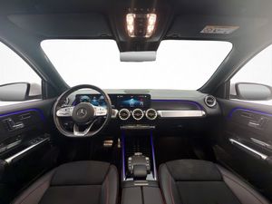 Mercedes EQB300 bild 14