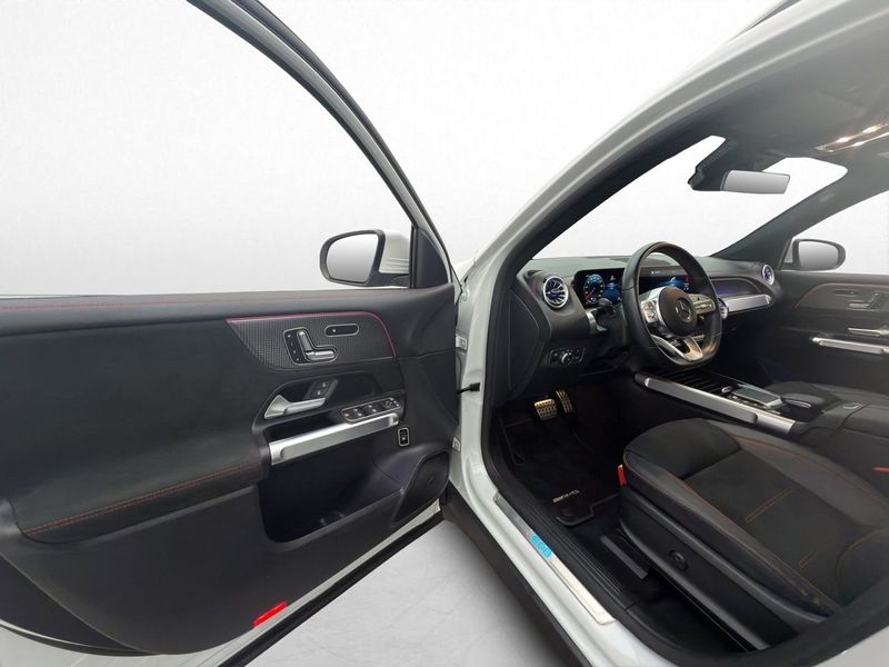 Mercedes EQB300 bild 11