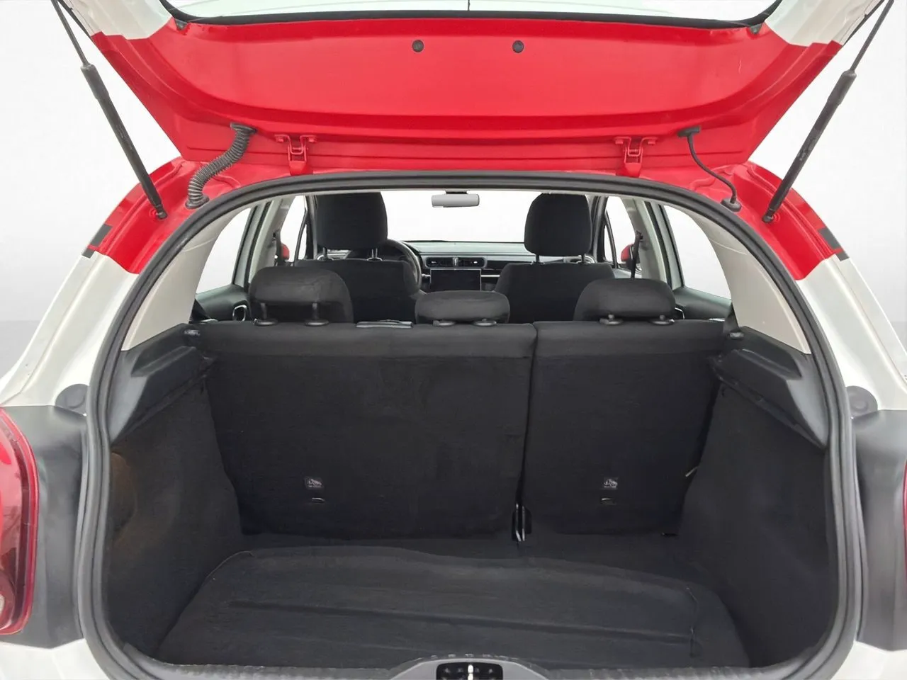 Vehicle image 23