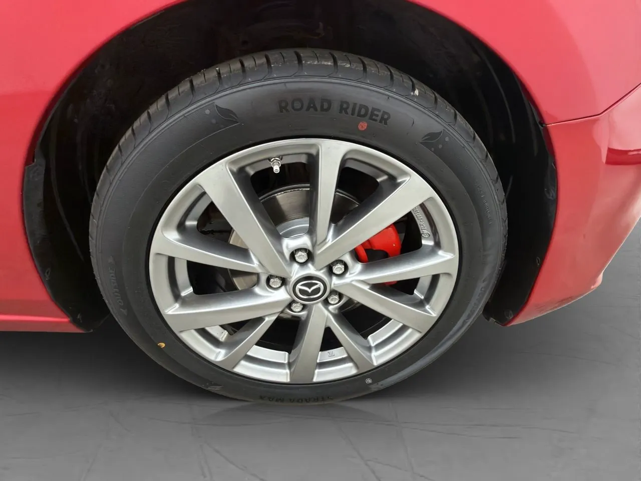 Vehicle image 30
