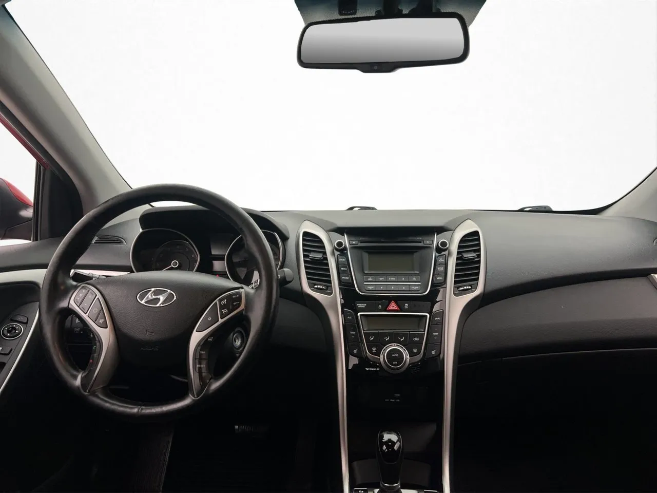 Vehicle image 18