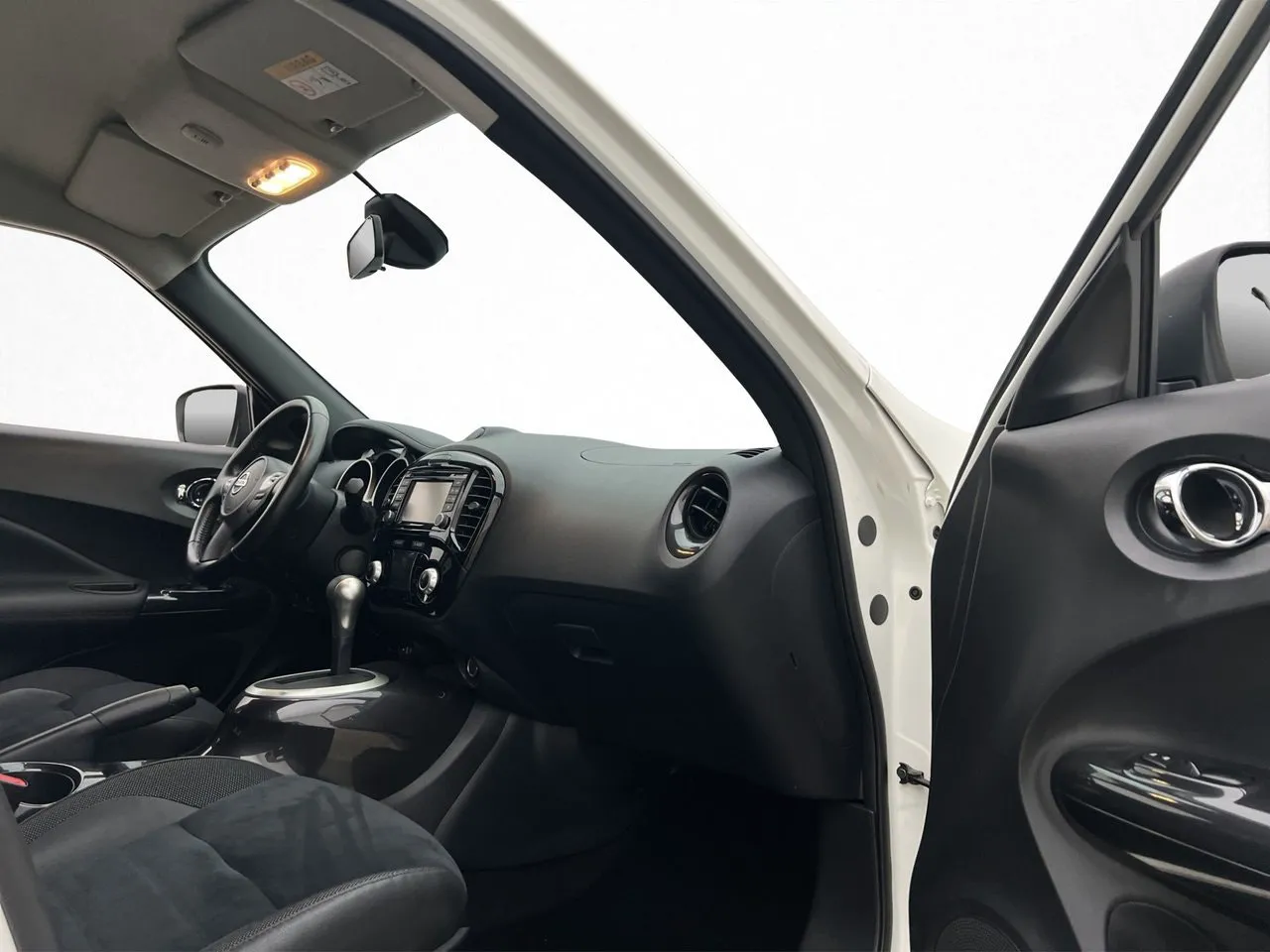 Vehicle image 21
