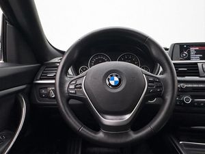 BMW 320 bild 12