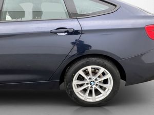 BMW 320 bild 28