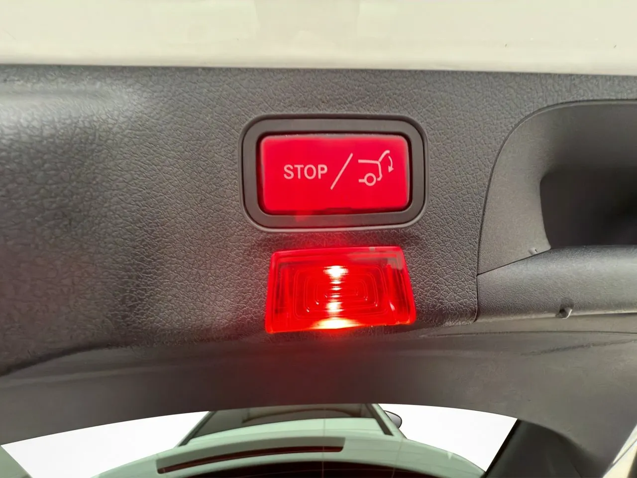 Vehicle image 29