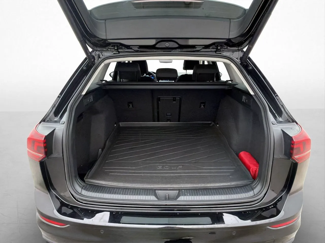 Vehicle image 31