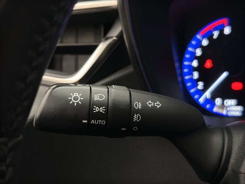 Toyota Corolla bild 17