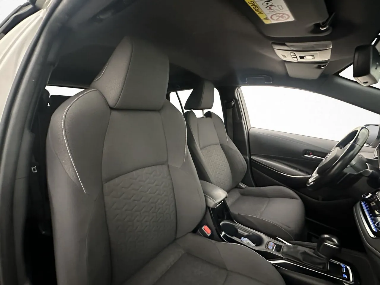 Vehicle image 31