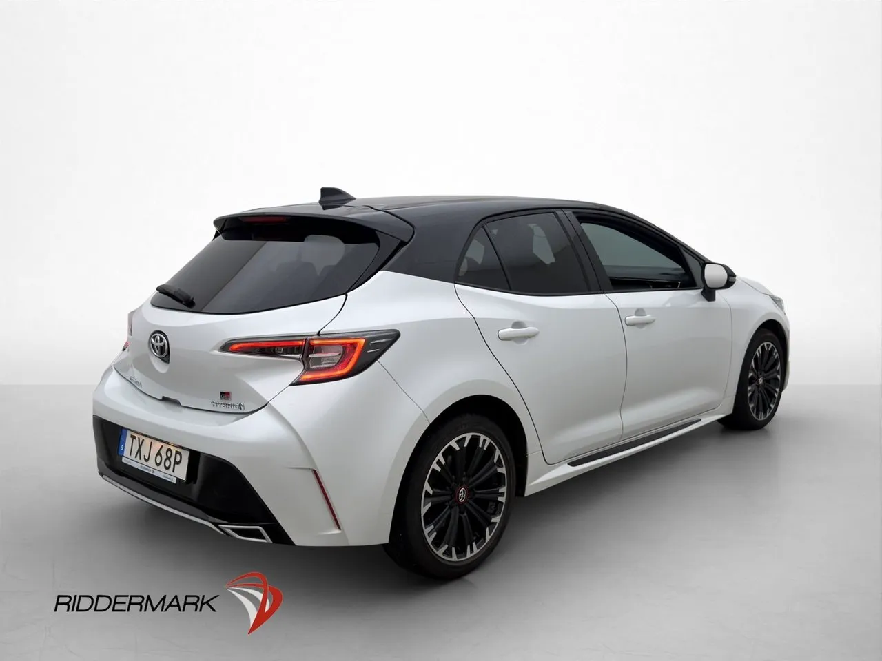 Vehicle image 7