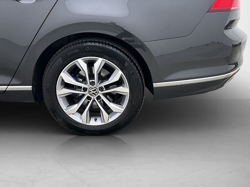 Volkswagen Passat bild 36