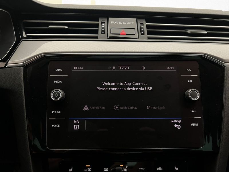 Volkswagen Passat bild 24